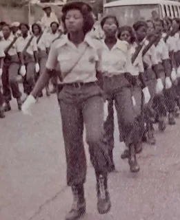 ELAS MARCHAM ASSIM POR ANGOLA E POR ESTE MPLA QUE DEPOIS AS ELIMINOU E GUARDOU SEUS CORPOS COMO SE DE UM TROFÉU SE TRATASSE