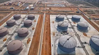 Especialista em petróleo denuncia sobrefacturação na construção do Terminal Oceânico da Barra do Dande: Obra orçada em 250 milhões teve custo final de 700 milhões de dólares