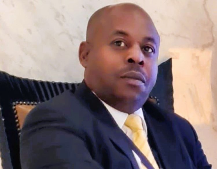 E os nossos jovens só sabem roubar? - Nsambanzary Xirimbimbi