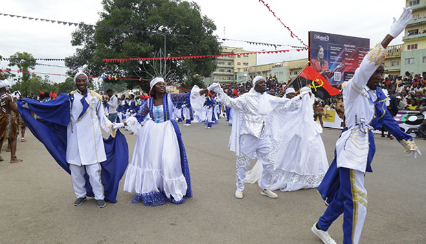 Ovindjendje” vence Carnaval 2025 no Huambo