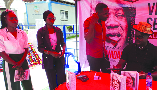 Autor recorre à poesia para incentivar a leitura