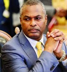 A POLÍTICA ÀS VEZES É UM JOGO SUJO