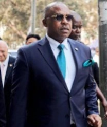 Banco Yetu muda de direcção em apenas 1 ano