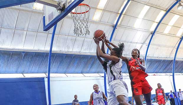 Basquetebol Feminino: Interclube recebe D’Agosto para acerto de calendário