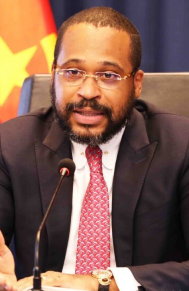 Cartório Notarial do Kilamba Kiaxi ajudou empresário chinês a falsificar certidão comercial de uma empresa com sede no Soyo