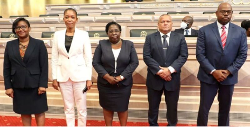 Gestores da ANAC atribuem a si mesmos regalias milionárias em plena crise económica