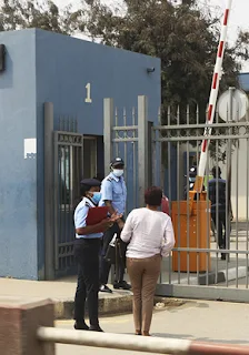 Mixeiros" cobram 200 mil Kz por uma carta de condução para pessoa que não tinha certificação