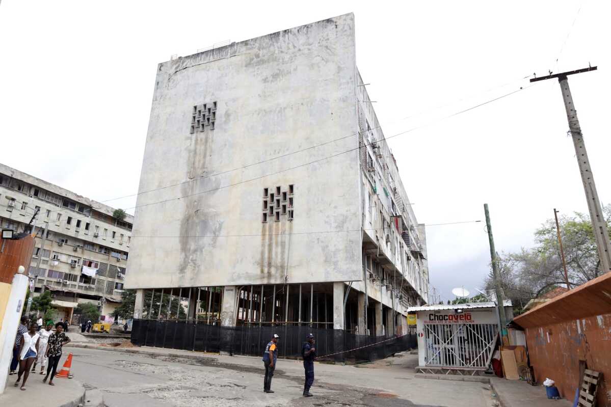 Lote do Prenda: Governador de Luanda diz que ″quase todas″ as famílias do edifício a ser demolido foram realojadas, moradores contestam e dizem que nenhuma foi realocada