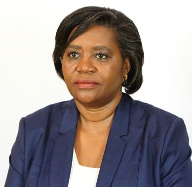 Por causa do roubo da Ministra da Família, mais de metade das crianças angolanas vivem em condições de extrema pobreza