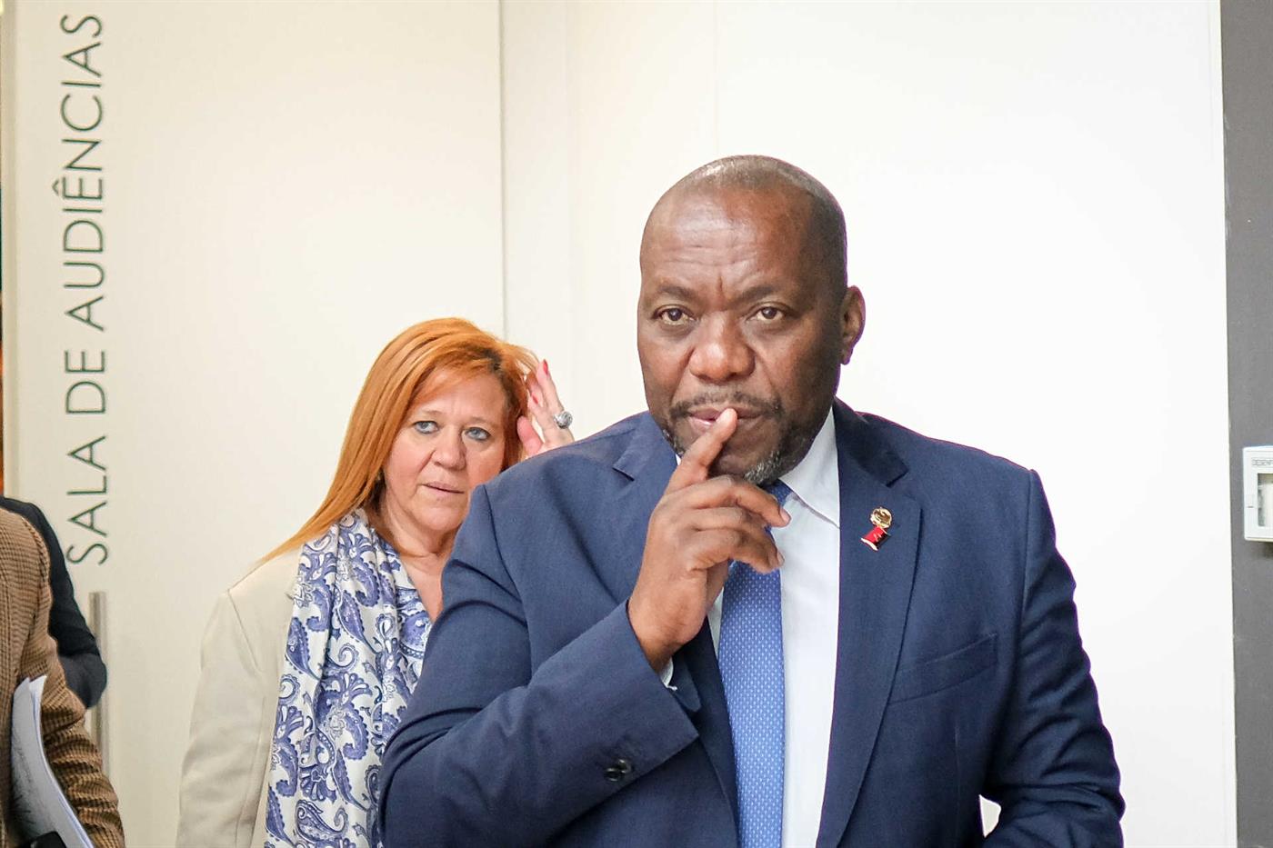 Supremo gasta mais de USD 1 milhão em novas viaturas