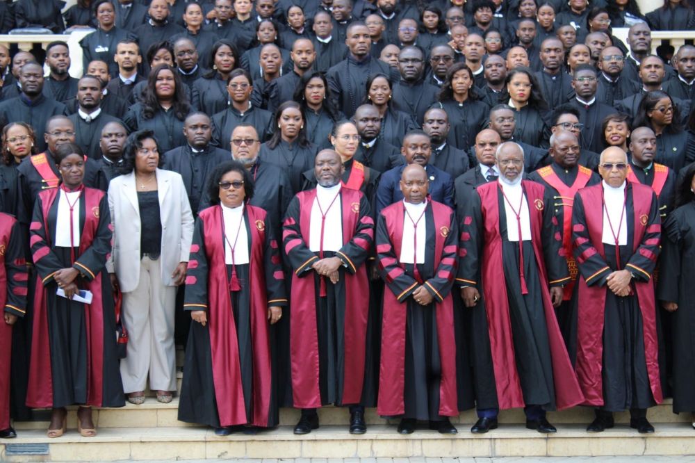 Juízes lutam por causa da "mixa" de 30 milhões de kwanzas