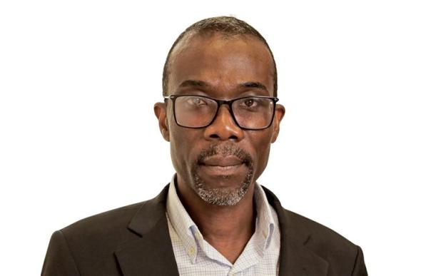 Miguel Ângelo, diga-nos um assassino de caráter: quanto dinheiro ganha?