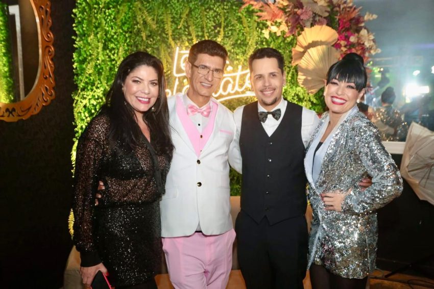 Sula Miranda, Milene Pavorô e Beth Guzzo prestigiam no Paraná o aniversário de renomado tarólogo Val Couto