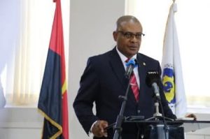 DIRECTOR DO SME EM MAUS LENÇÓIS: ACTIVISTAS CERRAM FILEIRAS PARA “ACABAR COM OS MIXEIROS DO MINISTRO DO INTERIOR”