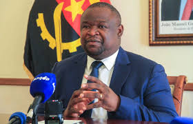 Um apelo à mudança no Ministério do Interior