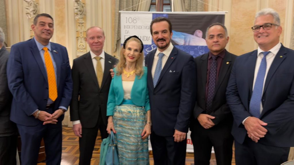 Finlândia celebra 108 anos de independência